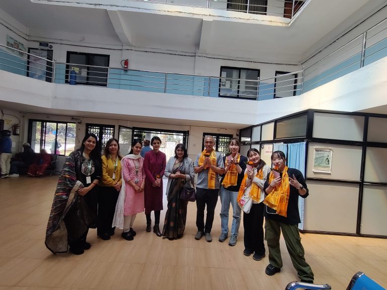 Welcoming students from Nayaro City University to Matrisishu Meteri Hospital and our JPP office